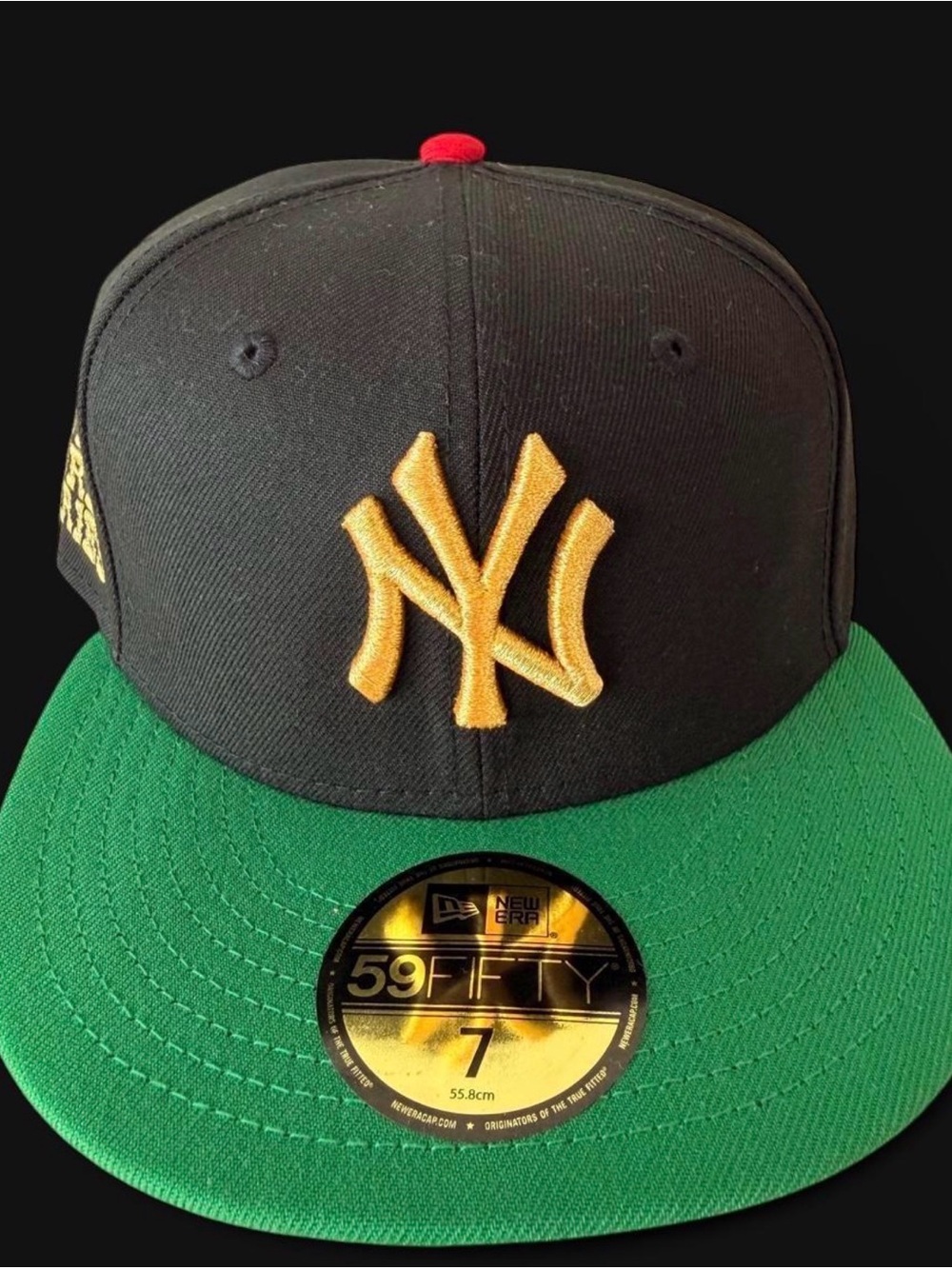 New Era Black, New York Yankees Green & Gold NY 59FIFTY Fitted Cap